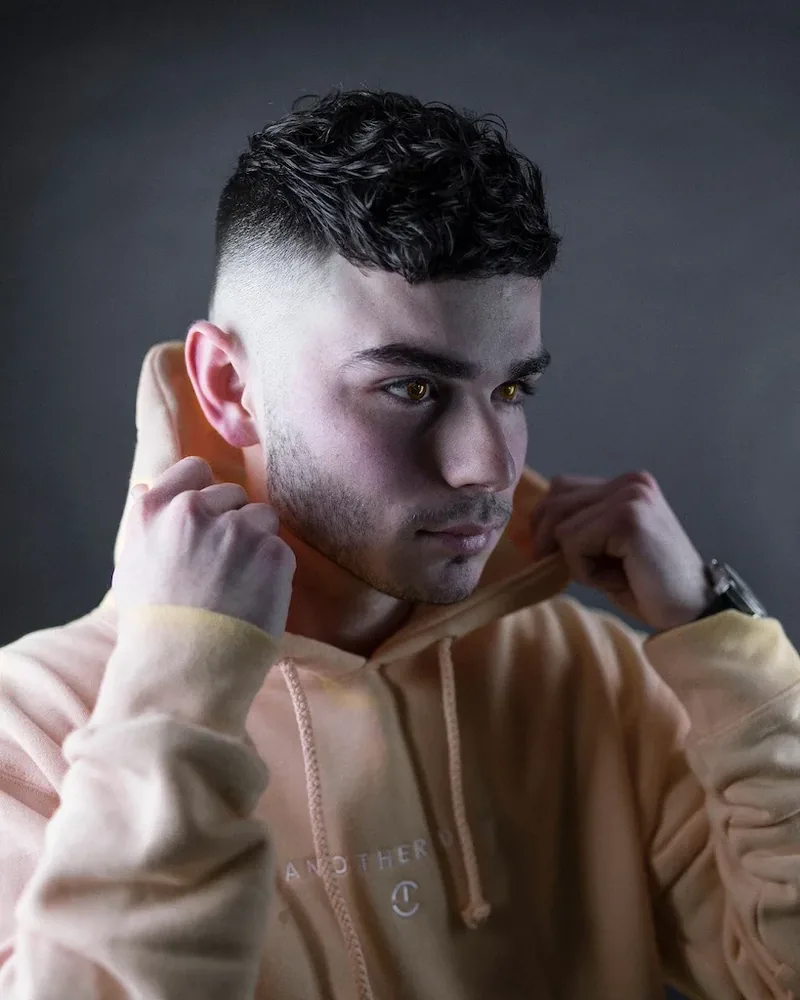 Zero fade with the owner, Reed